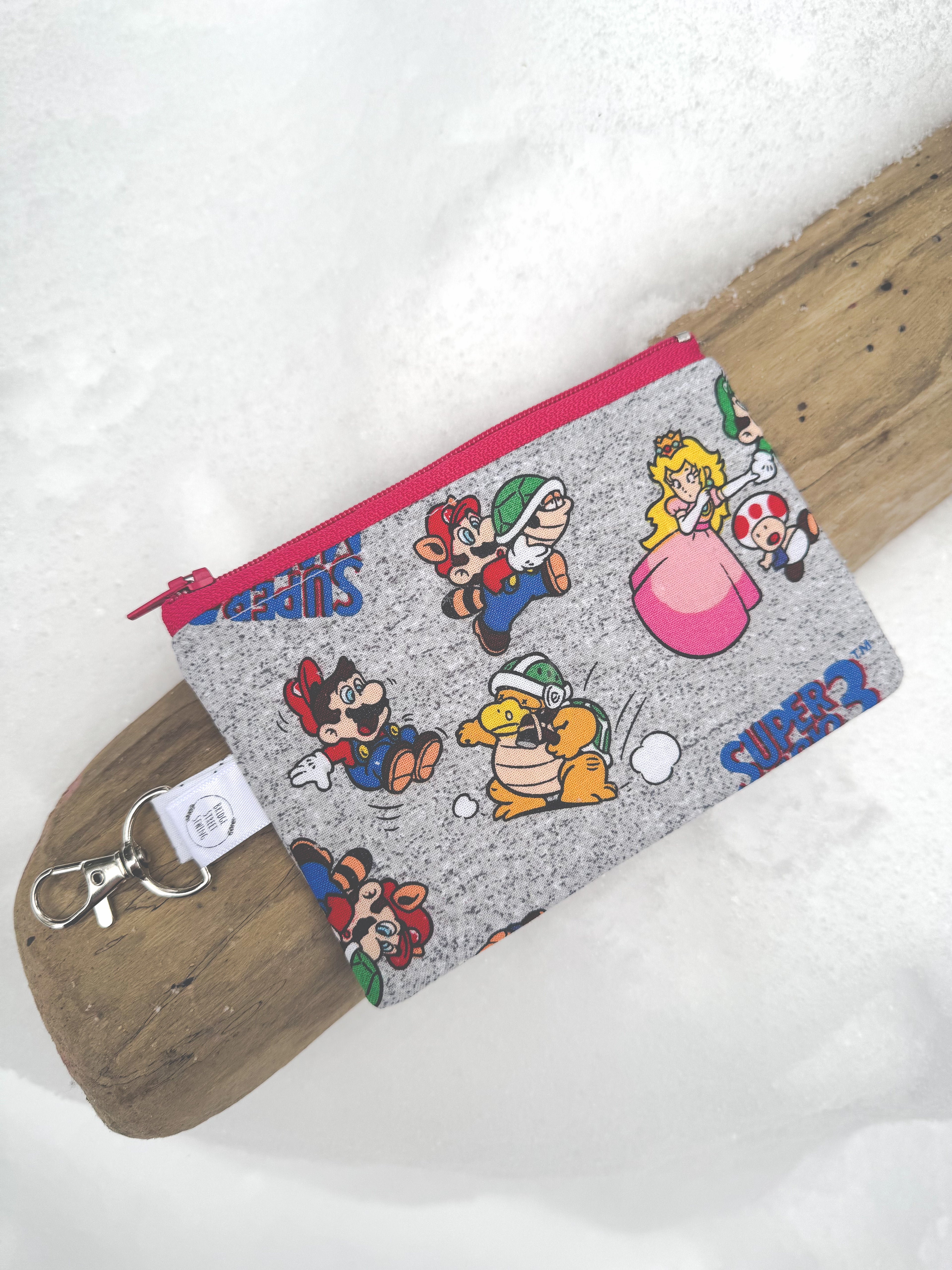 Mario & Princess Peach with Toad Clip On Change Purse